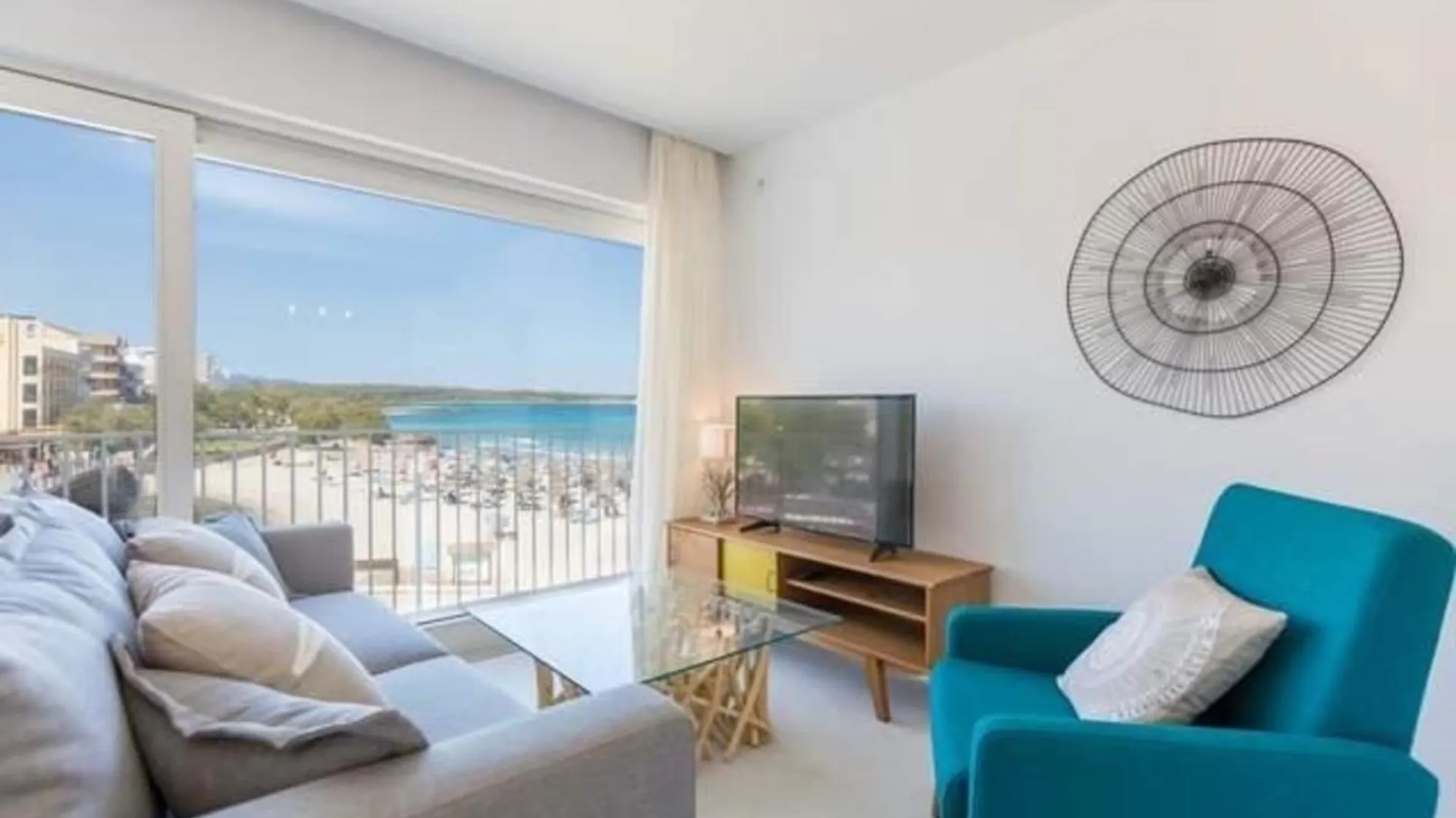Tolle Wohnung In S'Illot-Cala Morlanda Mit Terrasse Spain