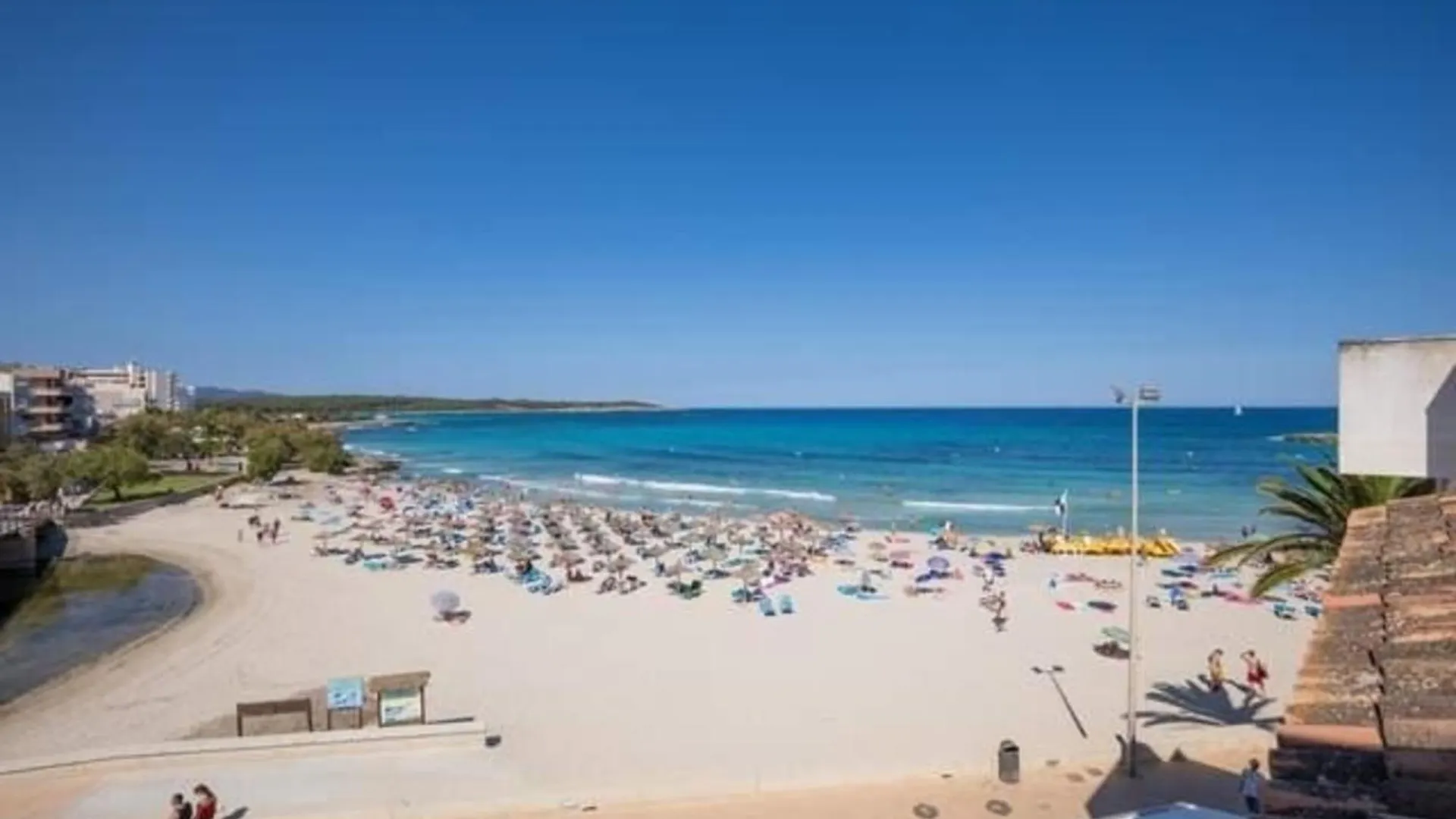 Tolle Wohnung In S'Illot-Cala Morlanda Mit Terrasse